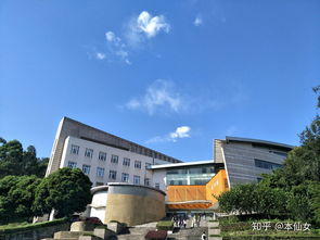 四川农业大学（四川农业大学第一位院士是）